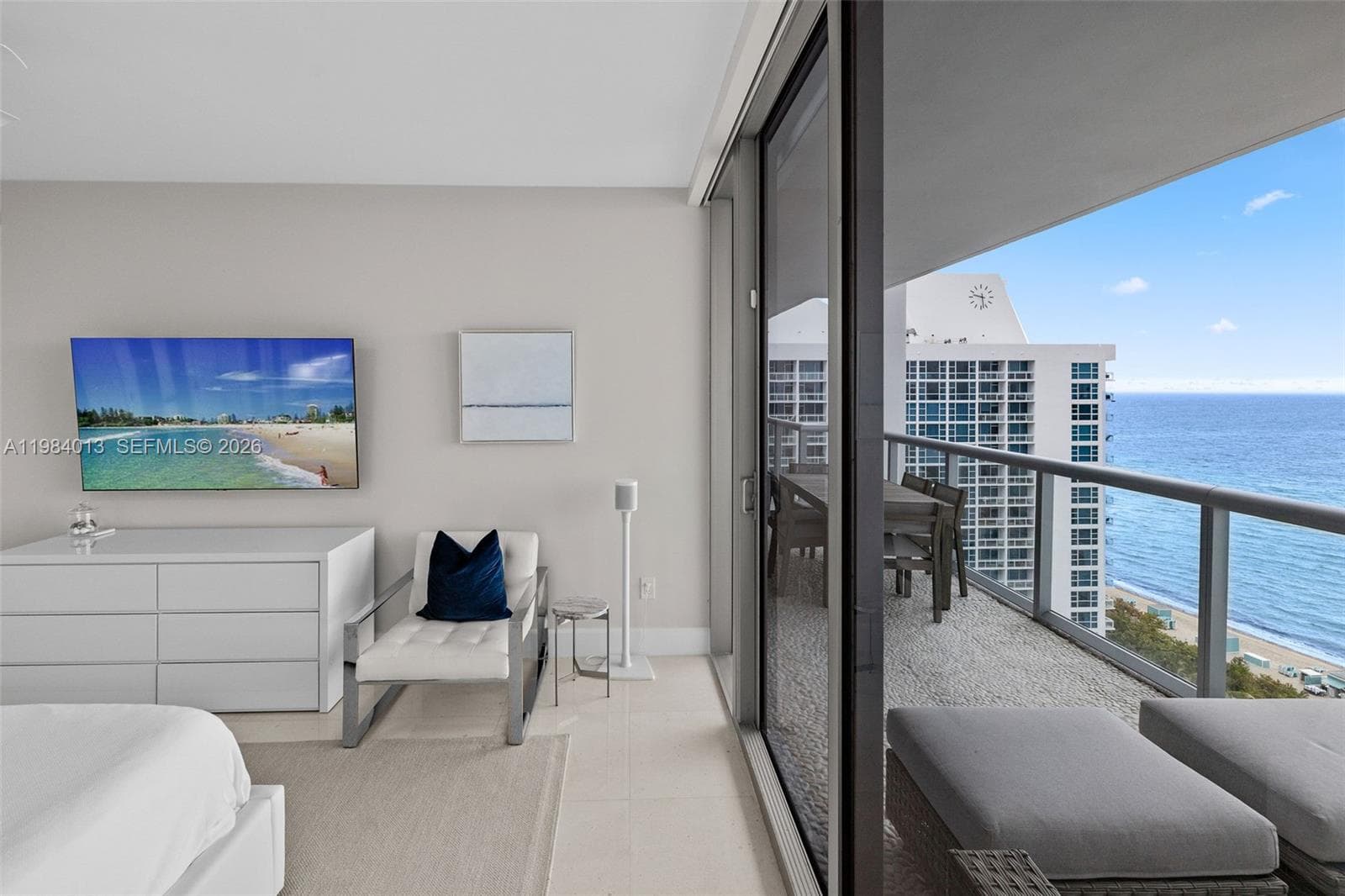 6799 Collins Ave # 1404, Miami Beach FL 33141 — 10
