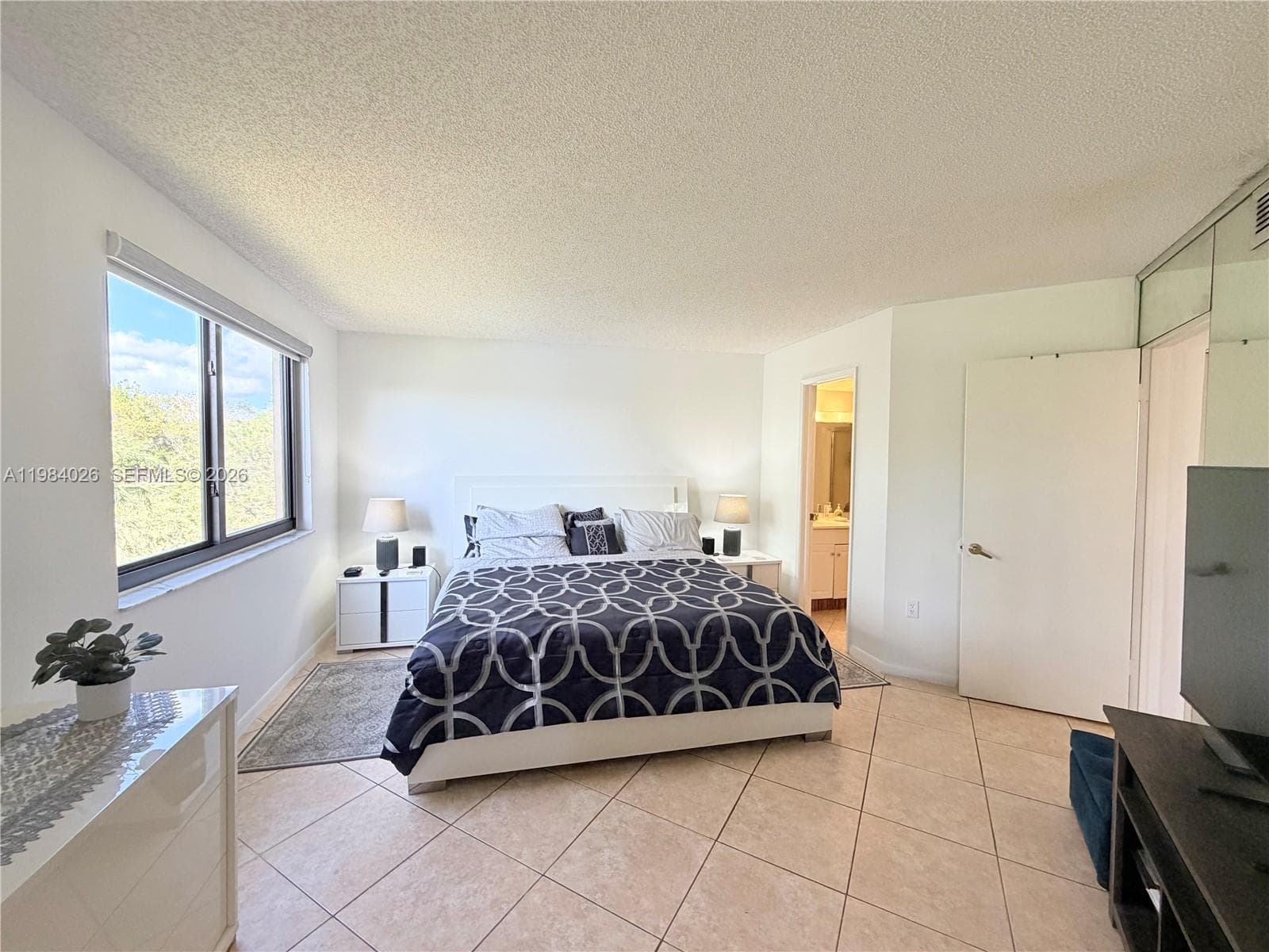 10233 NW 9 ST # 1, Miami FL 33172 — 15