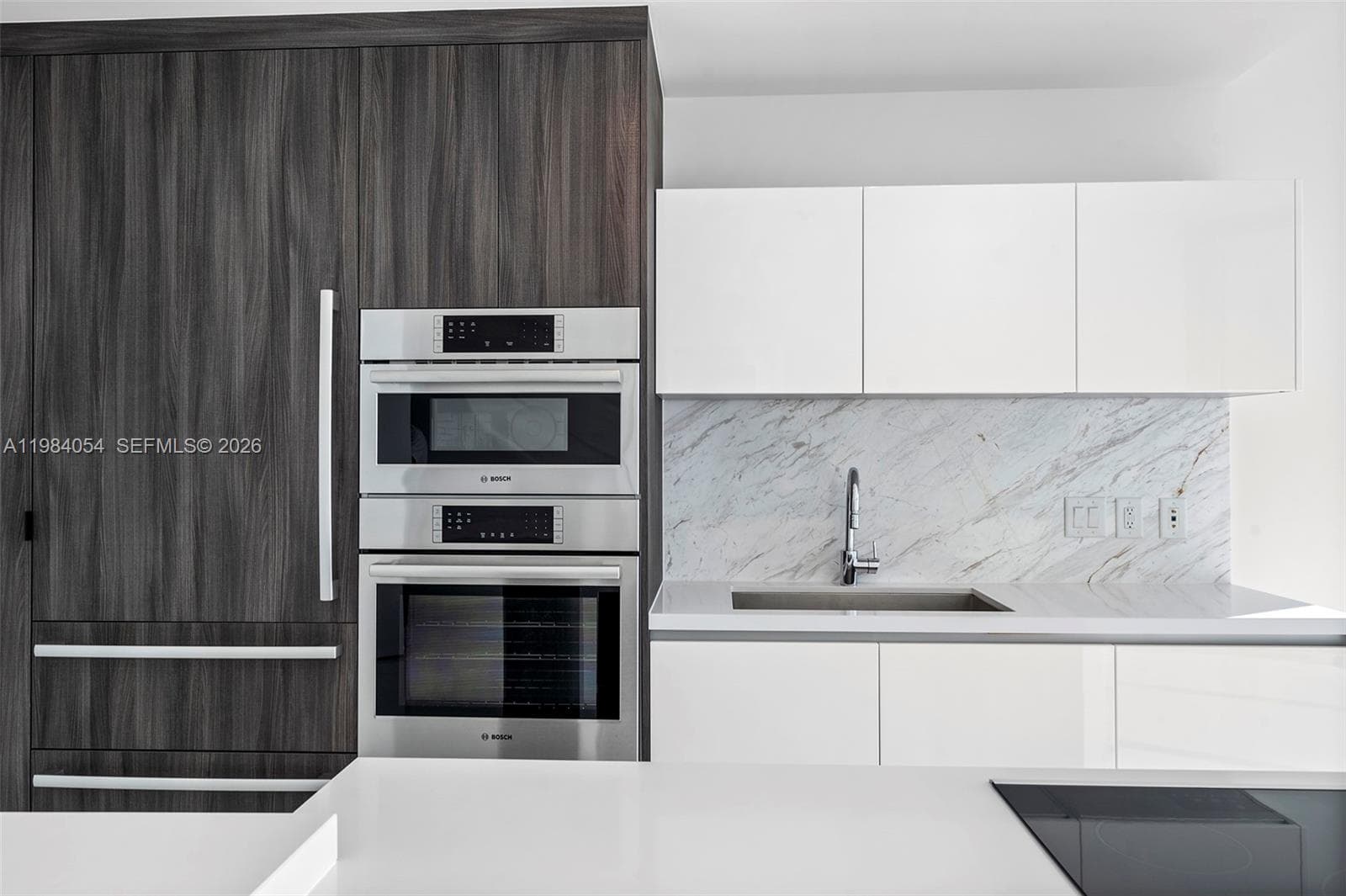 851 NE 1st Ave # 4010, Miami FL 33132 — 8