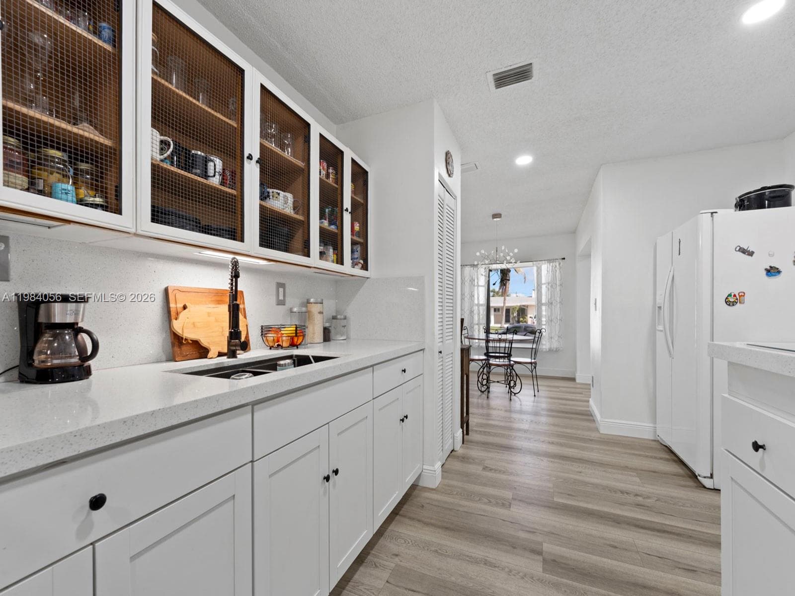 9365 Jamaica Dr, Cutler Bay FL 33189 — 13