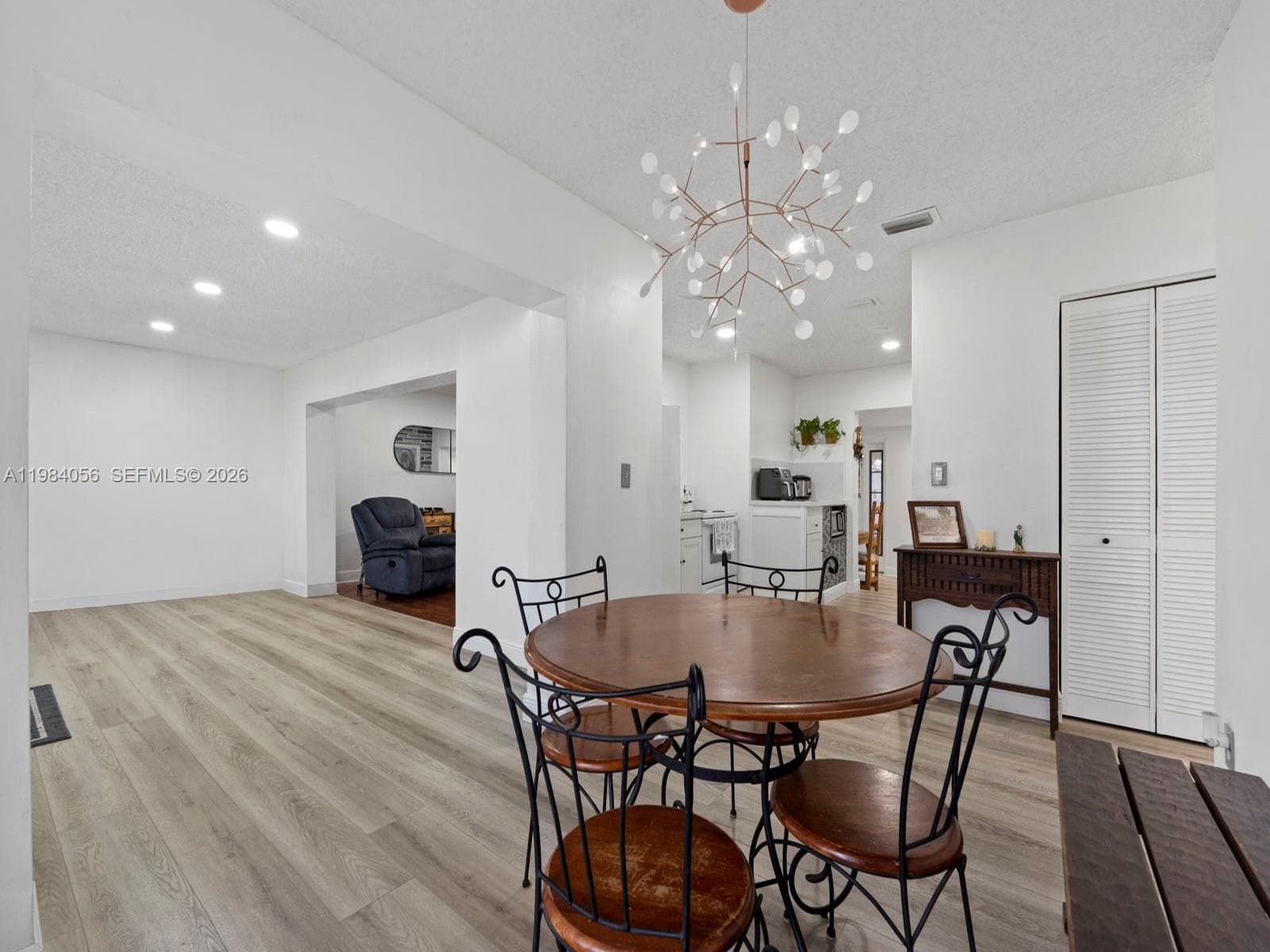 9365 Jamaica Dr, Cutler Bay FL 33189 — 9