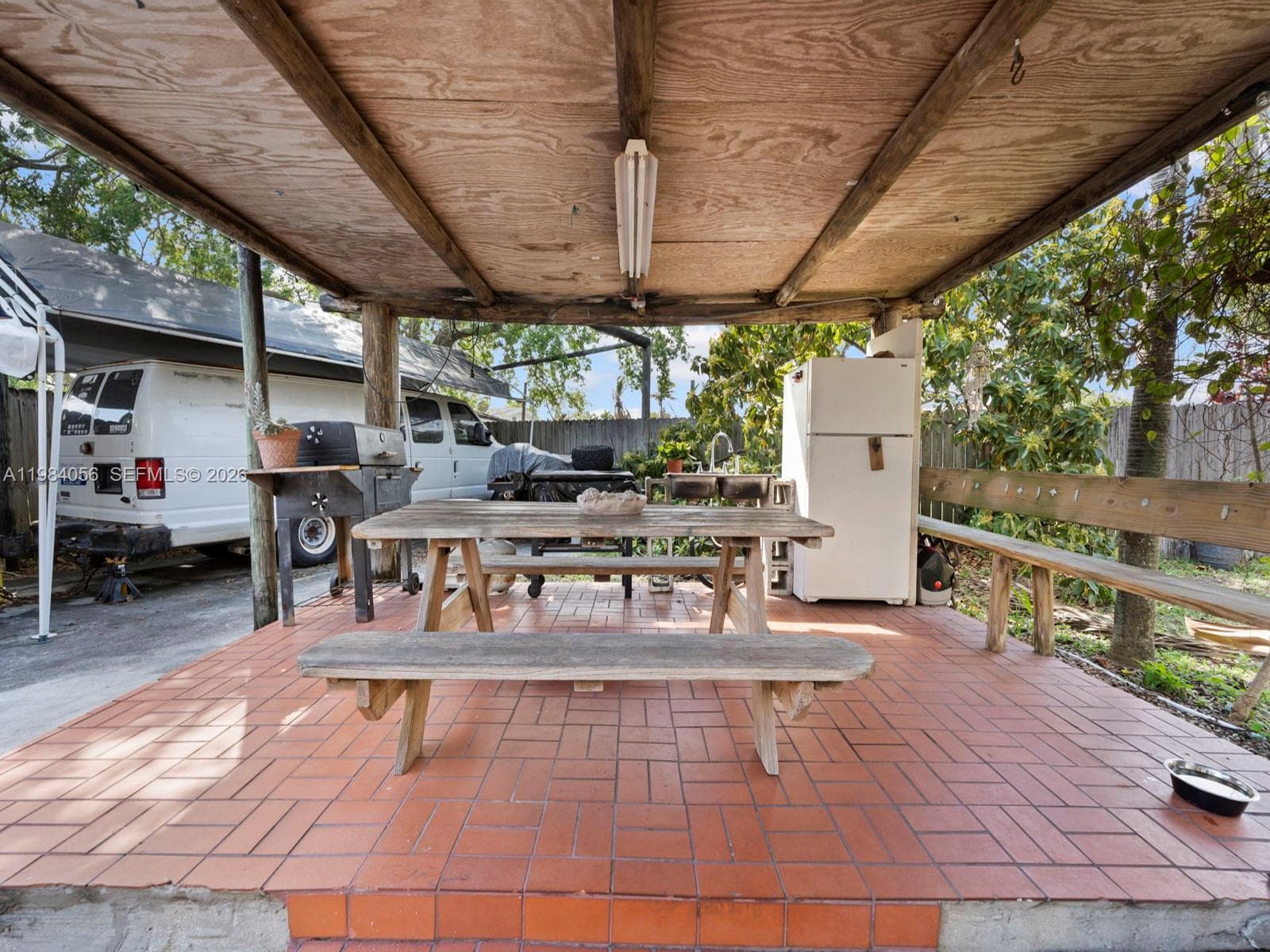 9365 Jamaica Dr, Cutler Bay FL 33189 — 24