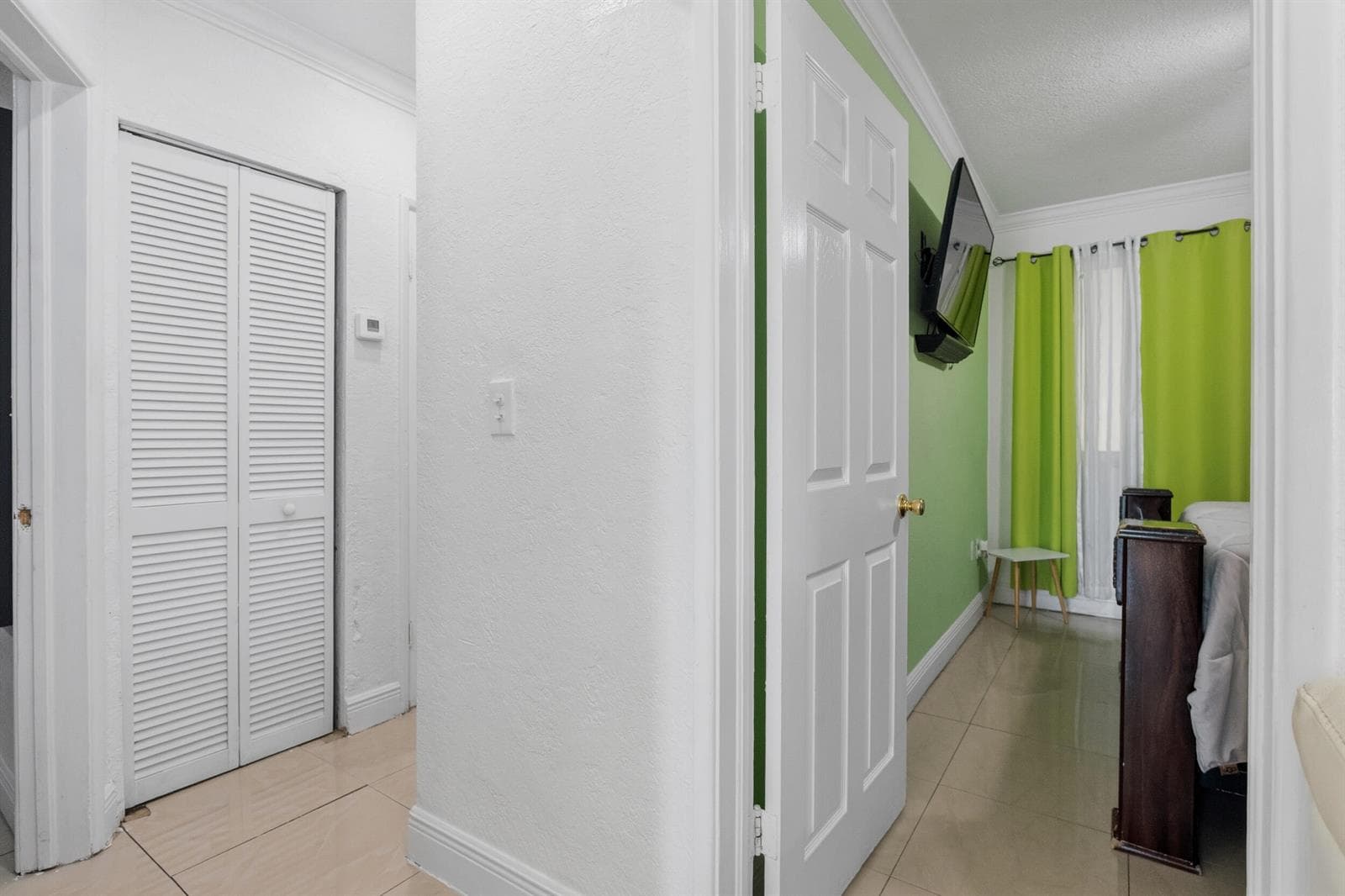 4970 E Palm Court, Hialeah FL 33013 — 12