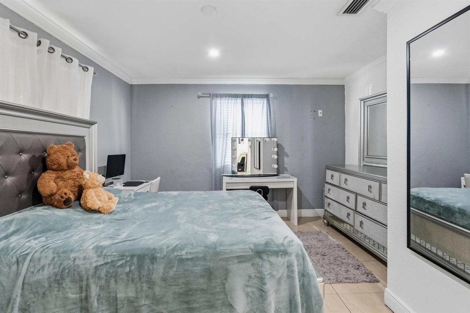 4970 E Palm Court, Hialeah FL 33013 — 20
