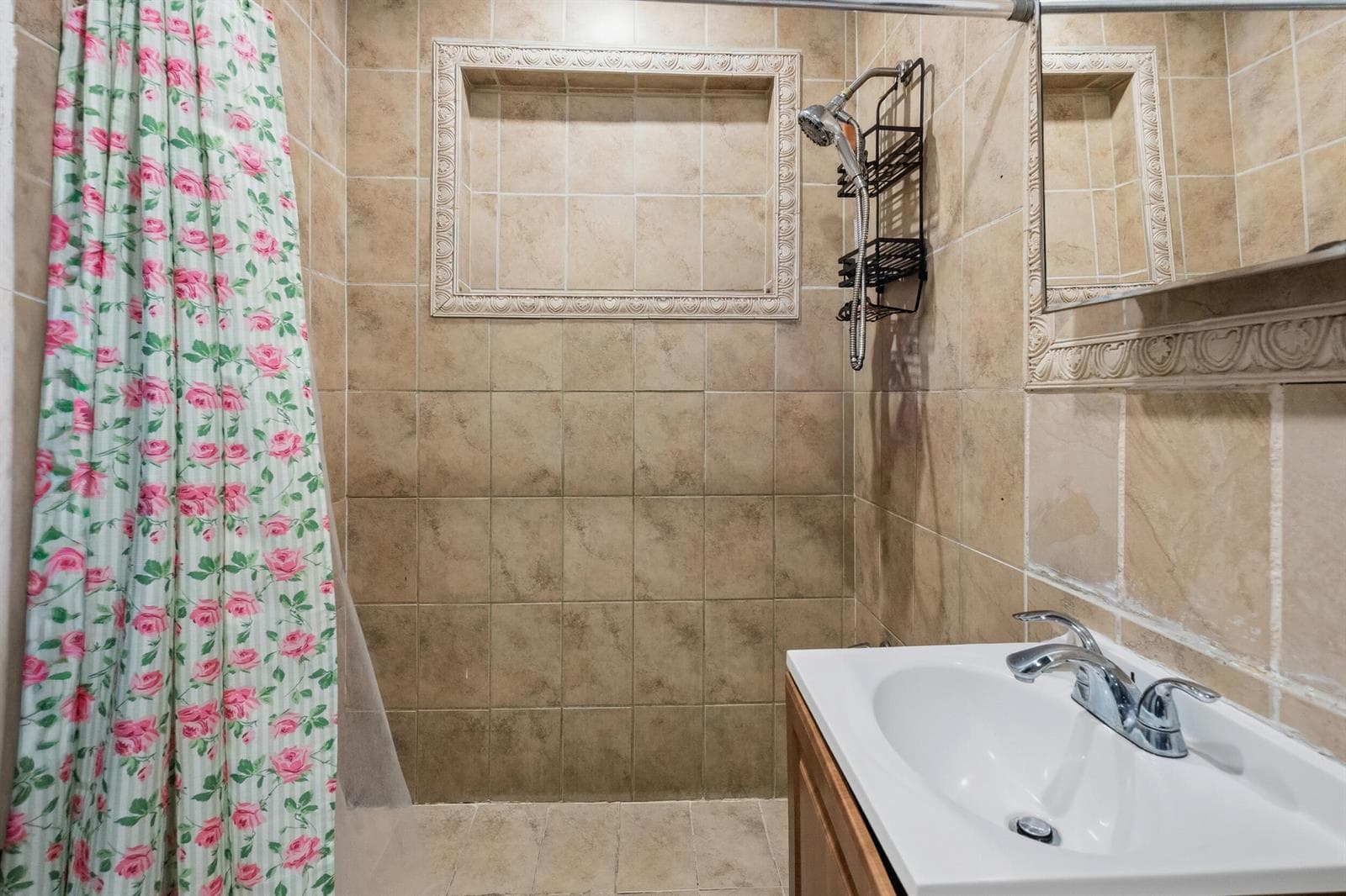 4970 E Palm Court, Hialeah FL 33013 — 18