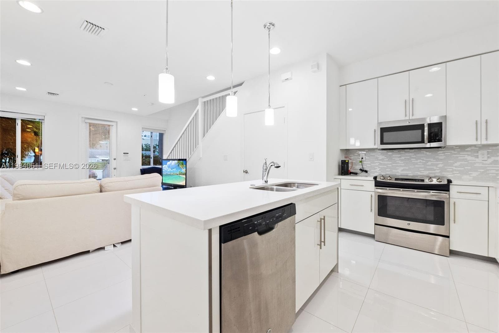Weitzer Aventura Place Co, Miami, FL — 8