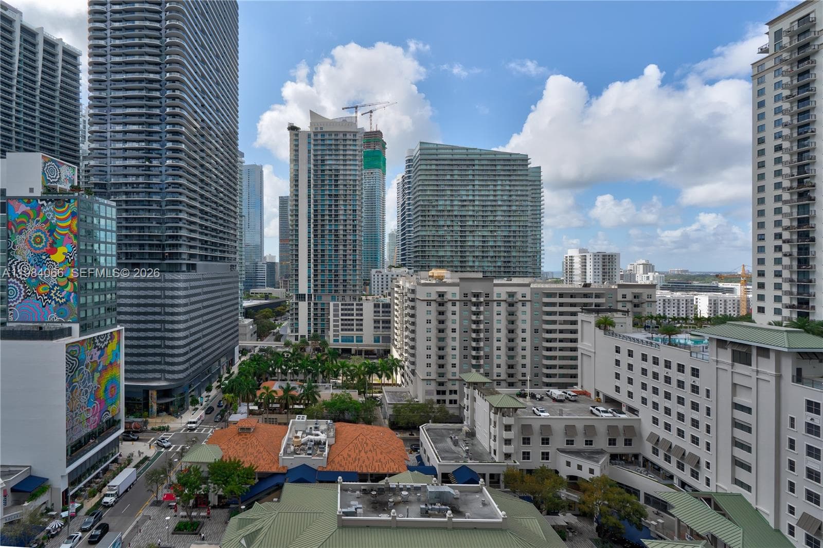 45 SW 9th St # 1405, Miami FL 33130 — 13