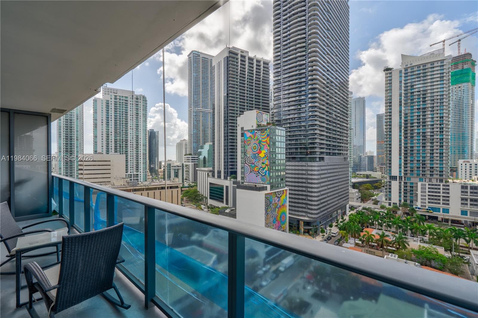 45 SW 9th St # 1405, Miami FL 33130 — 14