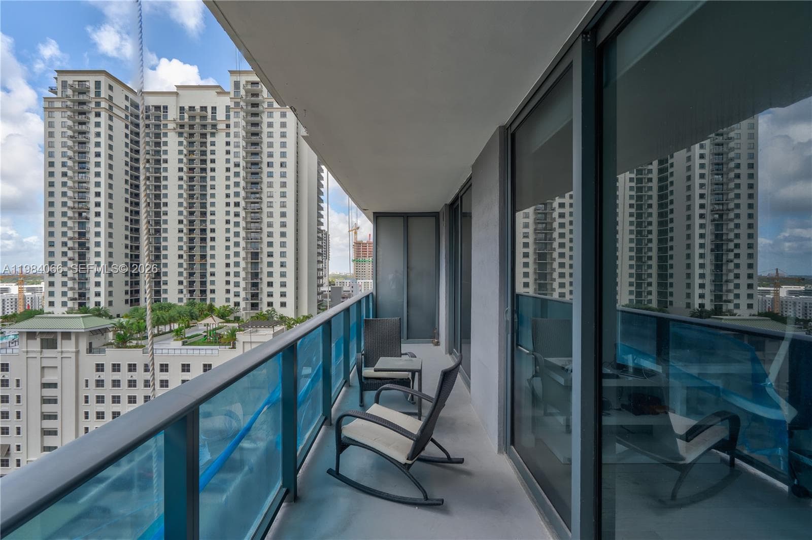 45 SW 9th St # 1405, Miami FL 33130 — 11