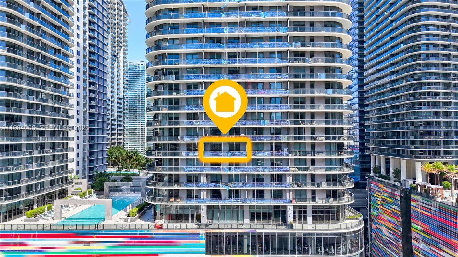 45 SW 9th St # 1405, Miami FL 33130 — 29