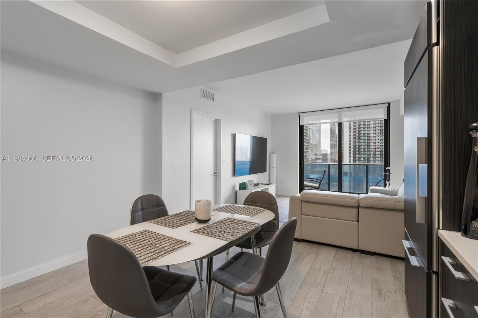 45 SW 9th St # 1405, Miami FL 33130 — 8