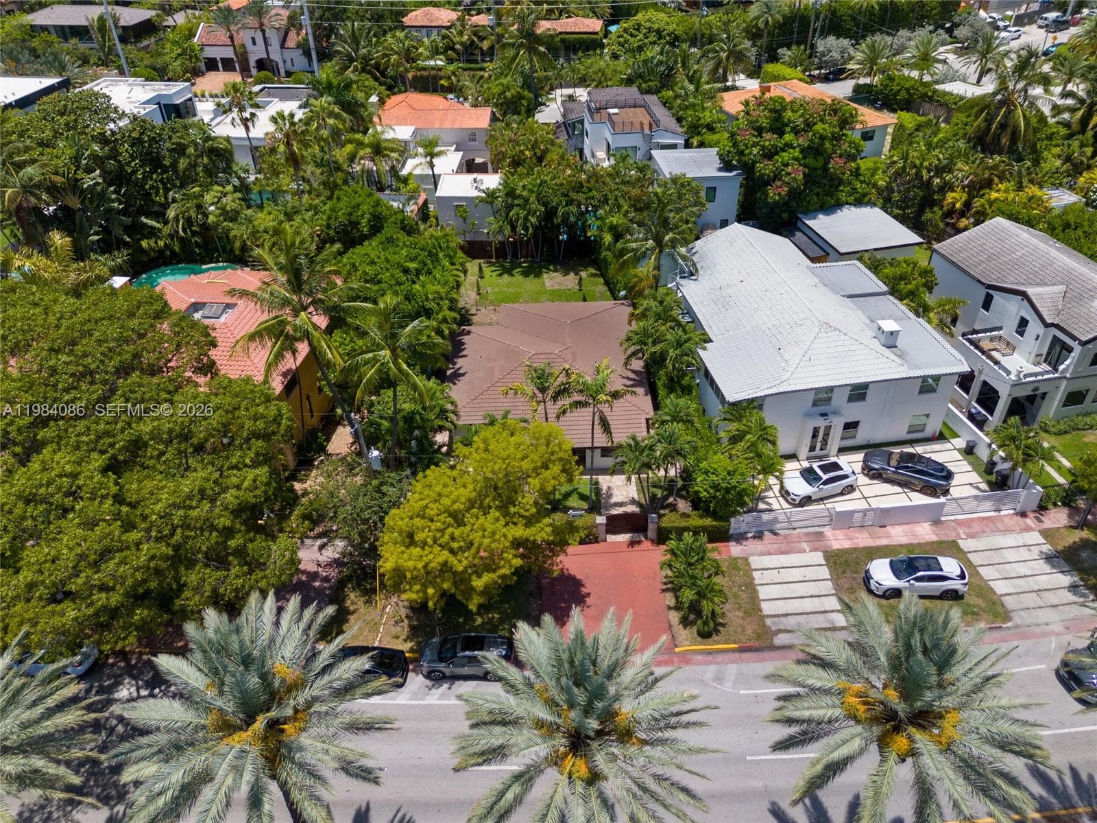 2054 Alton Rd, Miami Beach FL 33140 — 16