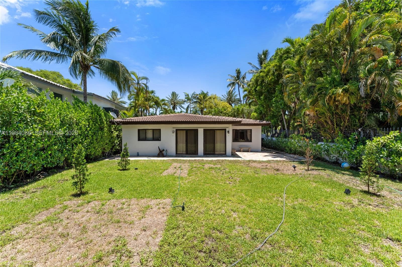 2054 Alton Rd, Miami Beach FL 33140 — 31