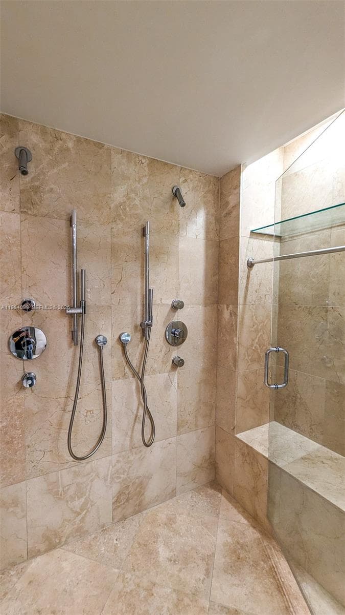 6000 Collins Ave # 111, Miami Beach FL 33140 — 23