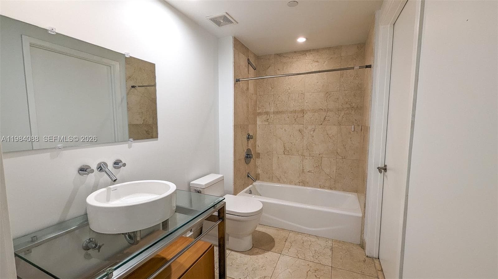 6000 Collins Ave # 111, Miami Beach FL 33140 — 13