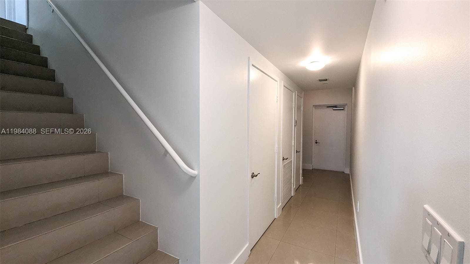 6000 Collins Ave # 111, Miami Beach FL 33140 — 9