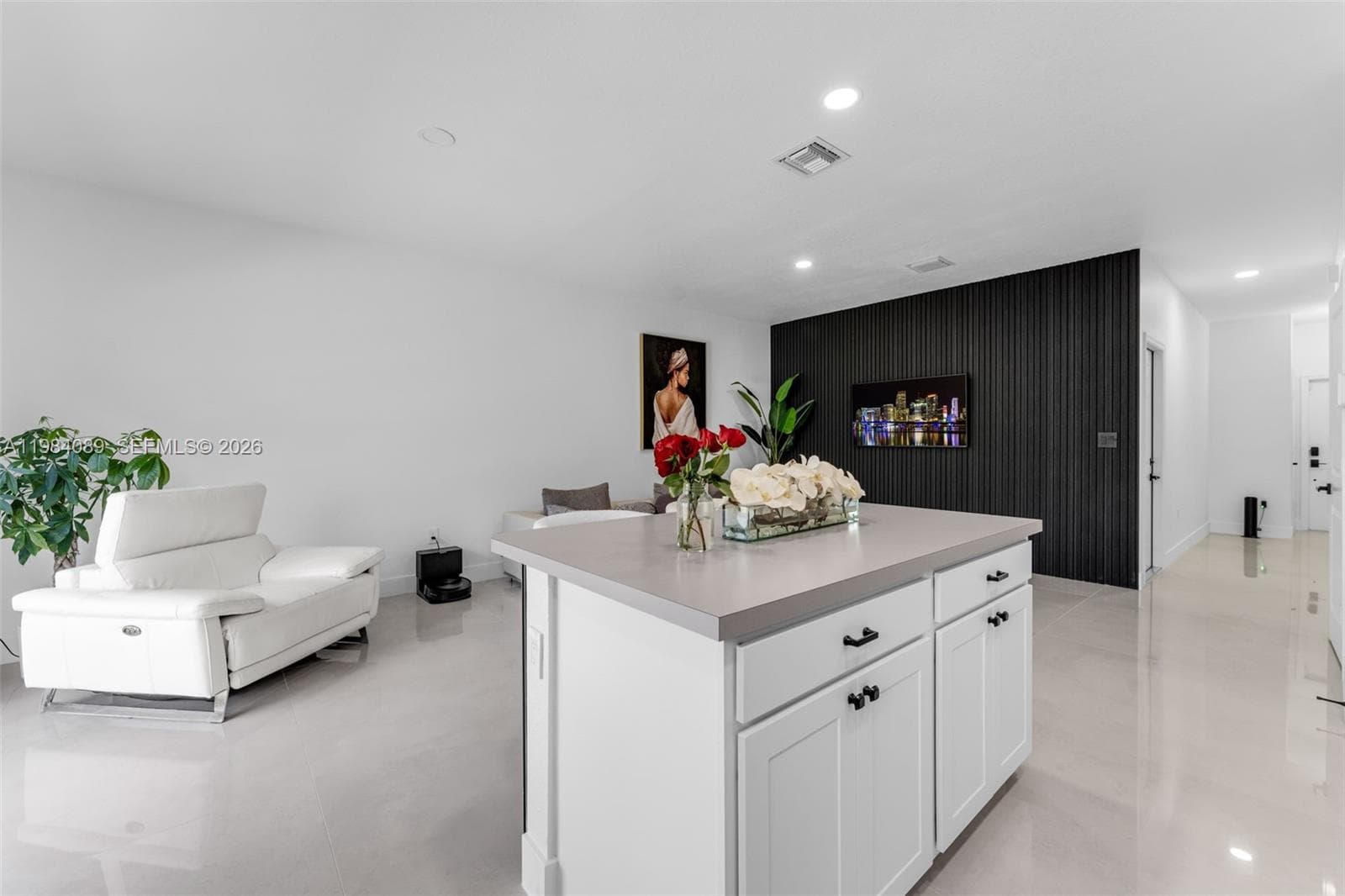 617 SW 11th St, Florida City FL 33034 — 8