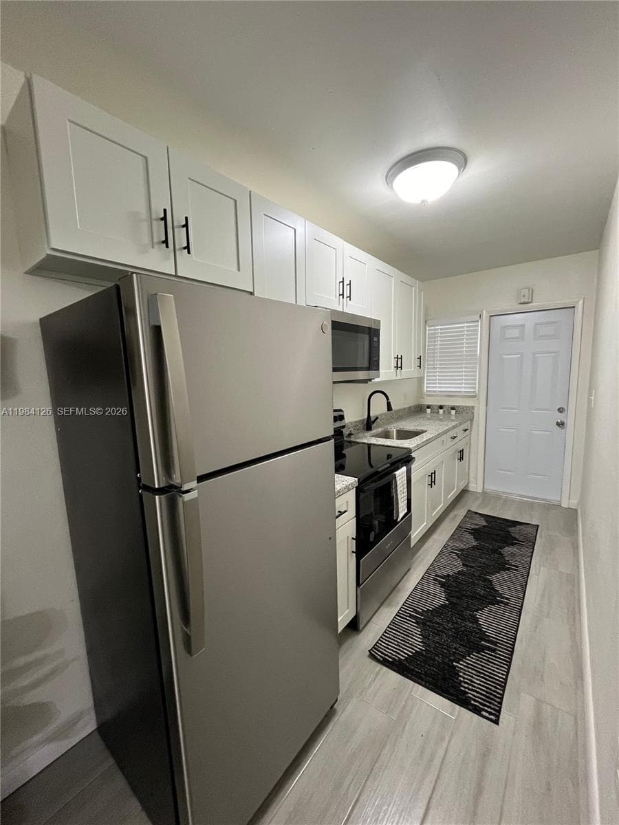 1317 NW 2nd Ave # 10, Miami FL 33136 — 7
