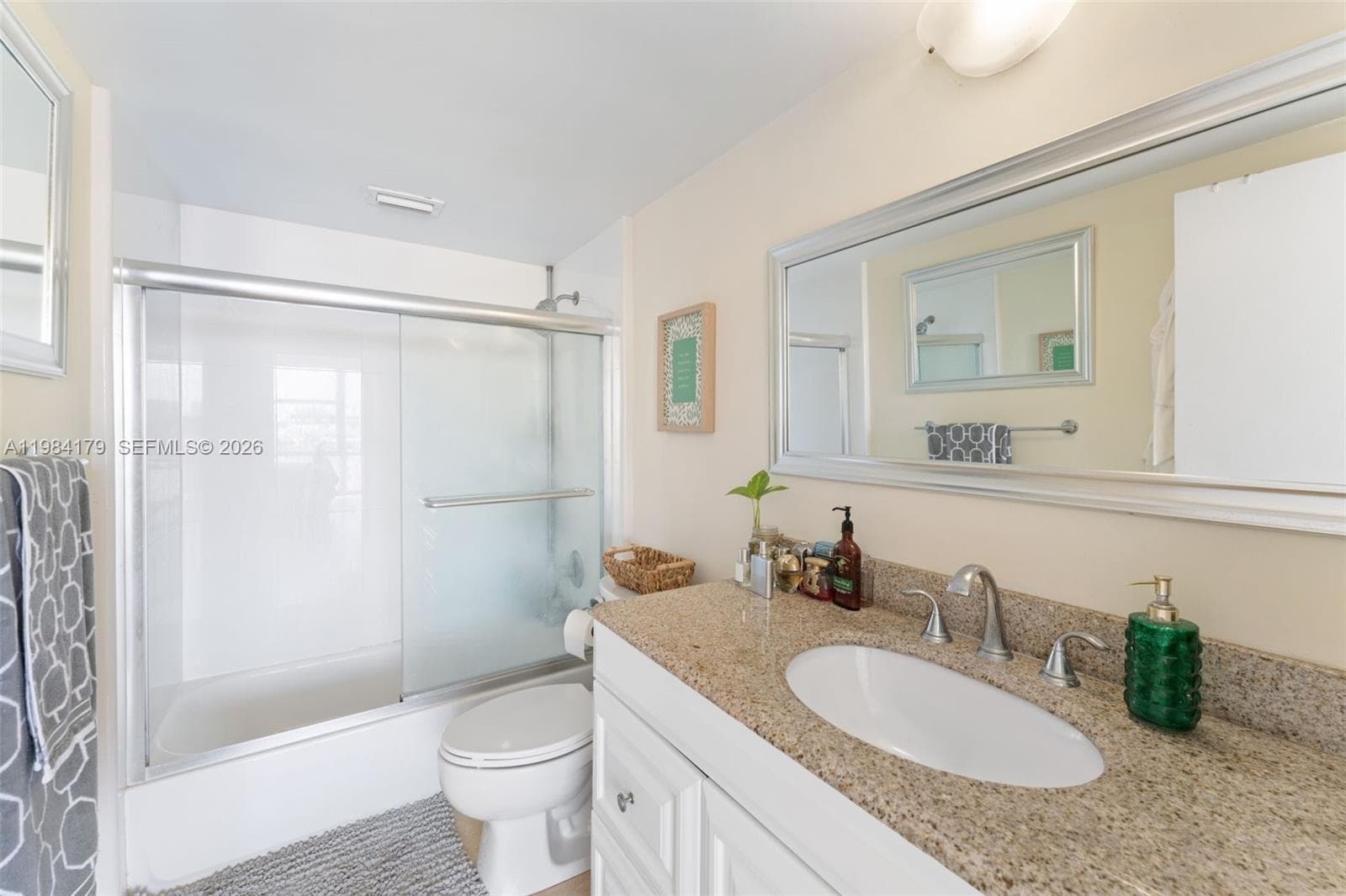 900 Bay Dr # 421, Miami Beach FL 33141 — 11