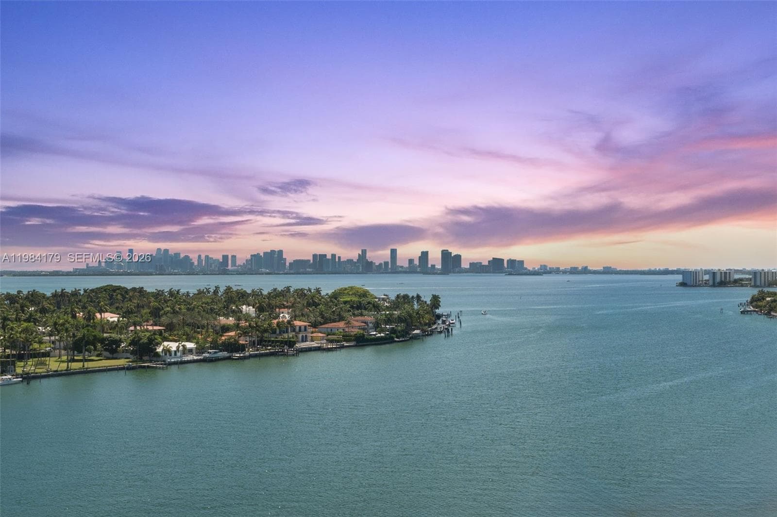 900 Bay Dr # 421, Miami Beach FL 33141 — 19