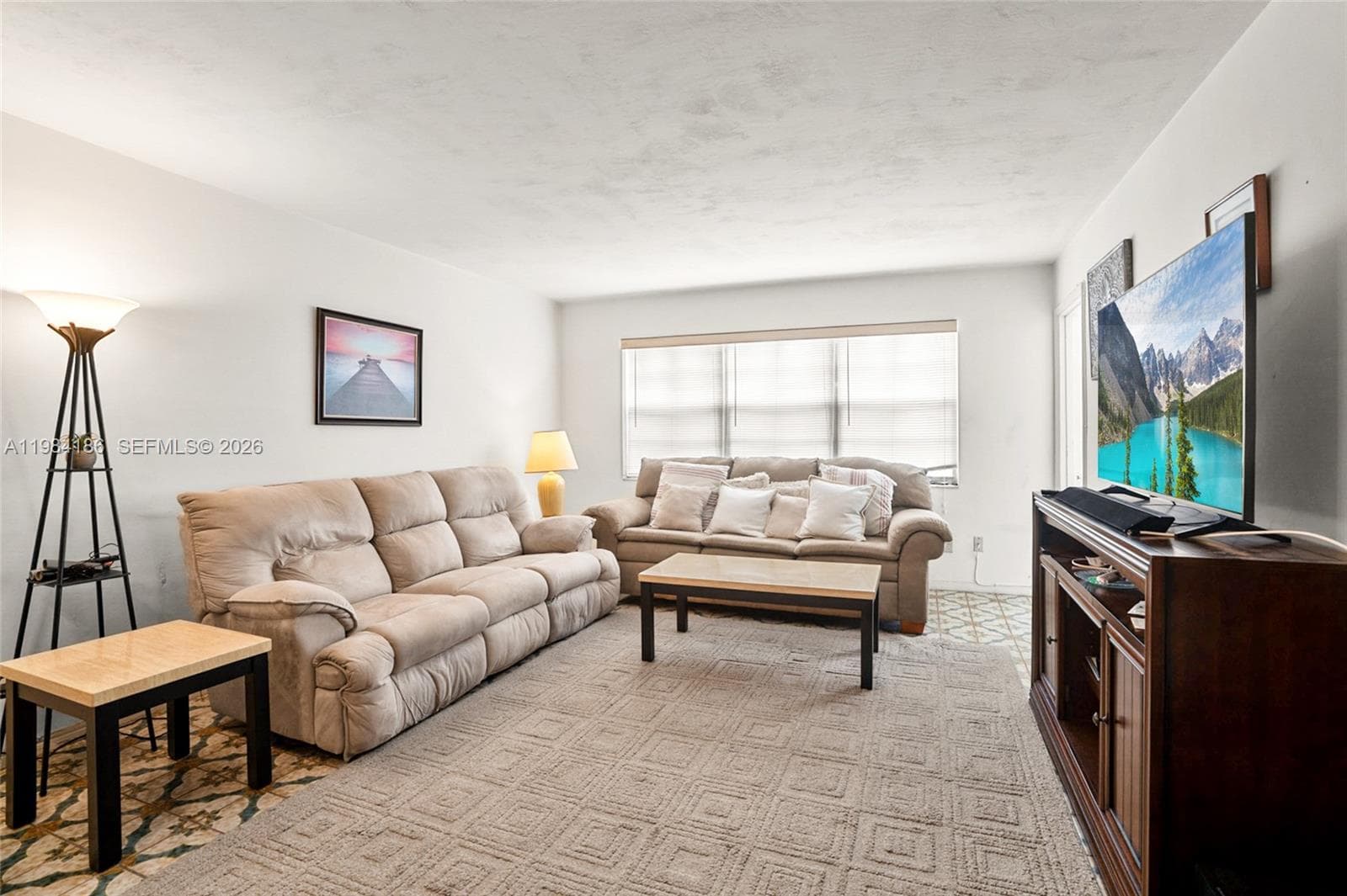 19001 NE 14th Ave # 221, Miami FL 33179 — 26