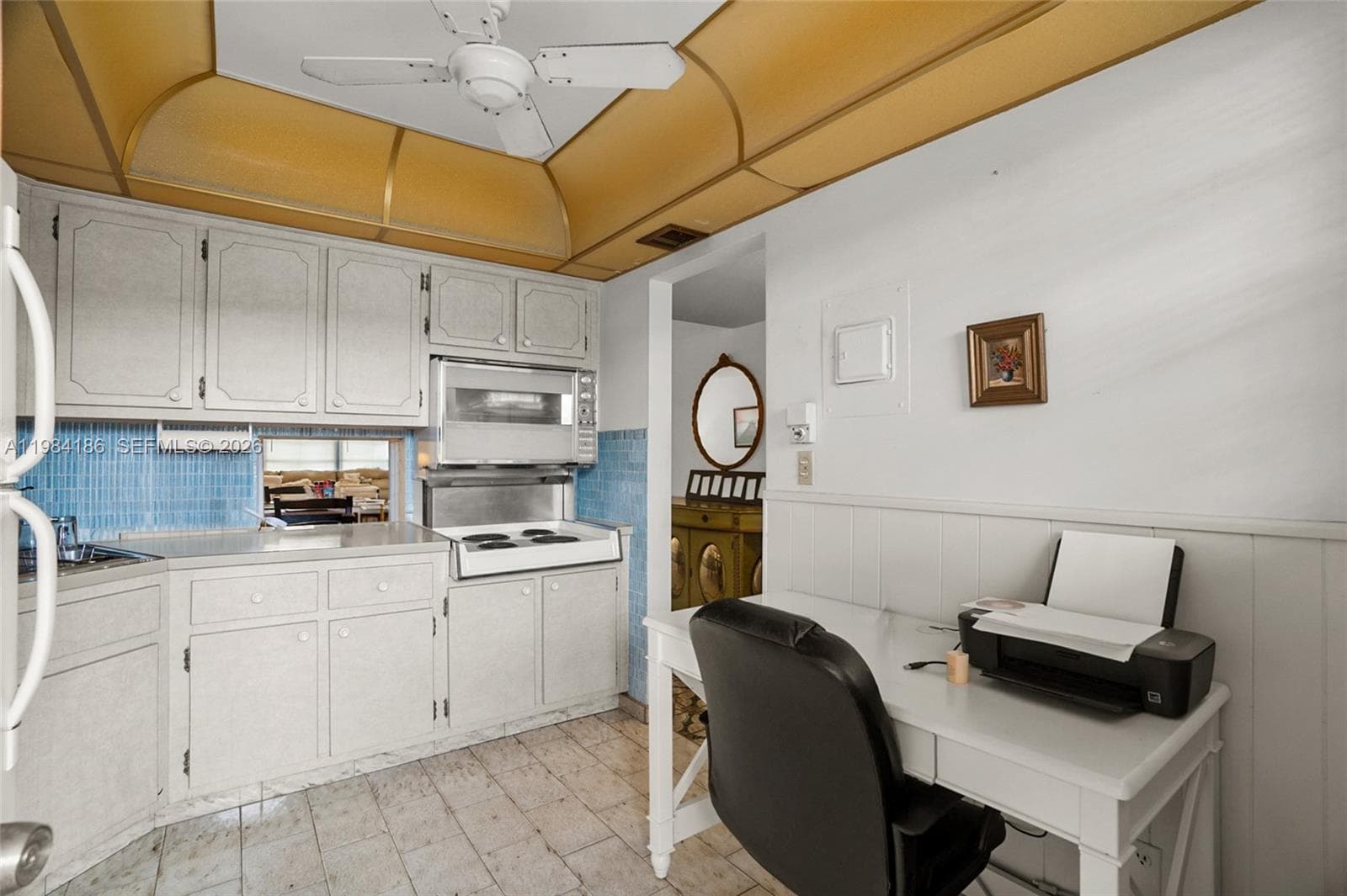 19001 NE 14th Ave # 221, Miami FL 33179 — 22