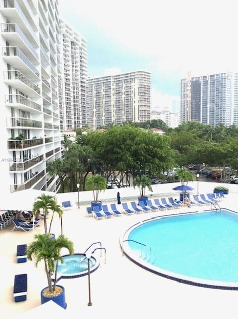 3701 N Country Club Dr # 504, Aventura FL 33180 — 65