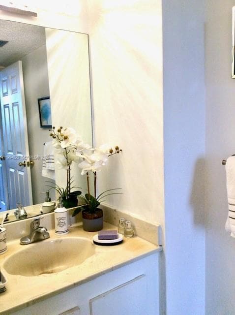 3701 N Country Club Dr # 504, Aventura FL 33180 — 37