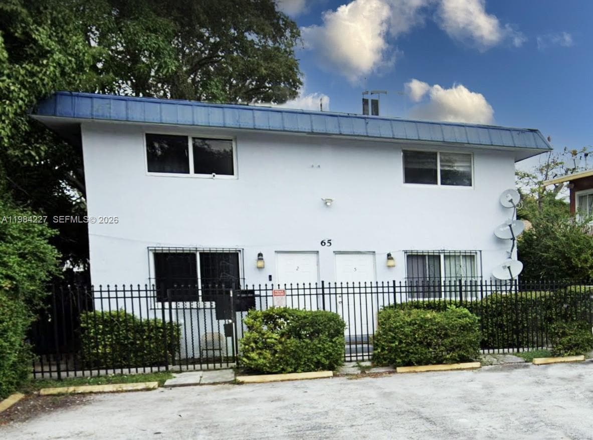 65 NE 59th St # 2, Miami FL 33137 — 12