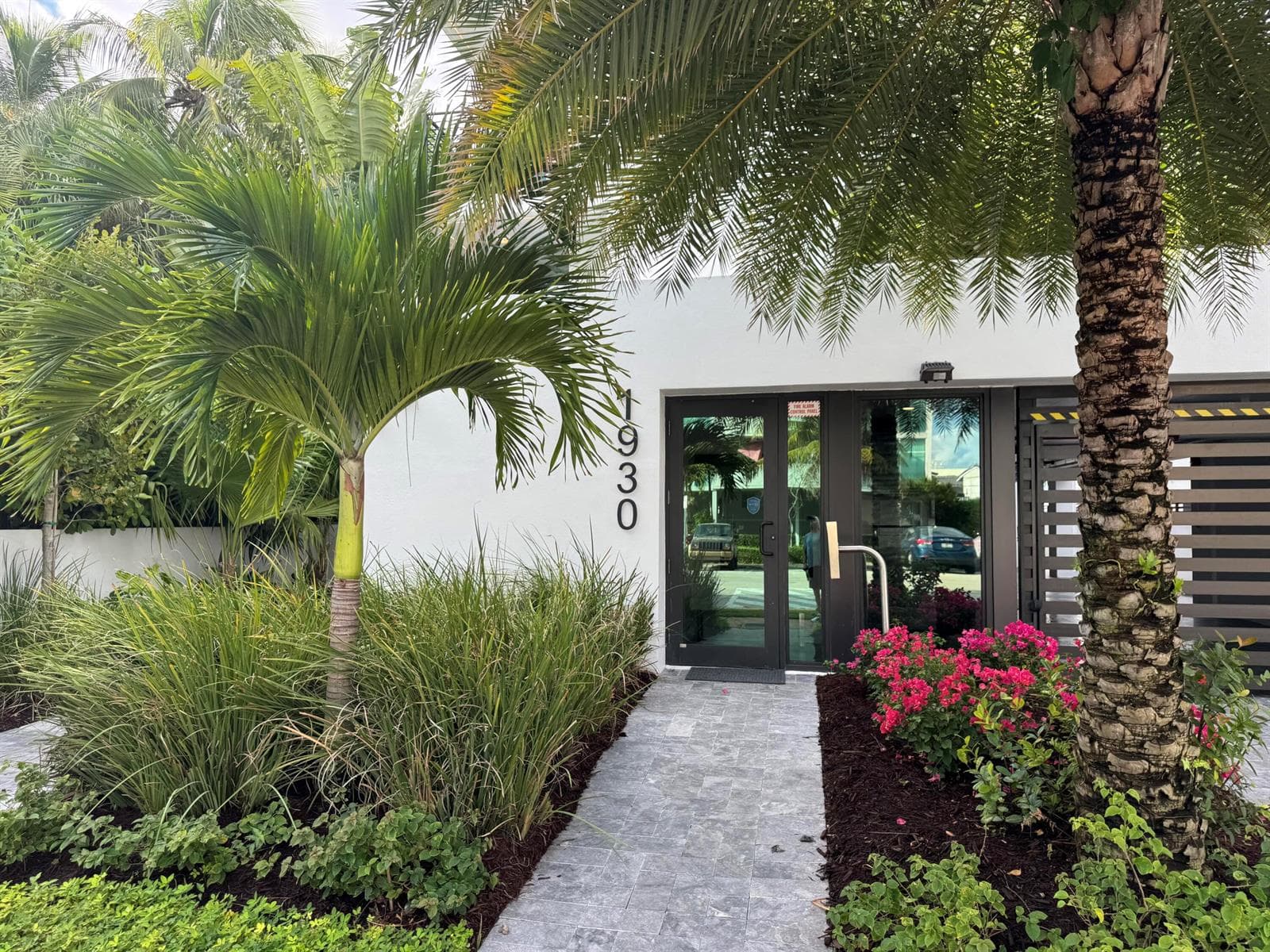 1930 Bay Drive, Miami Beach FL 33141 — 6