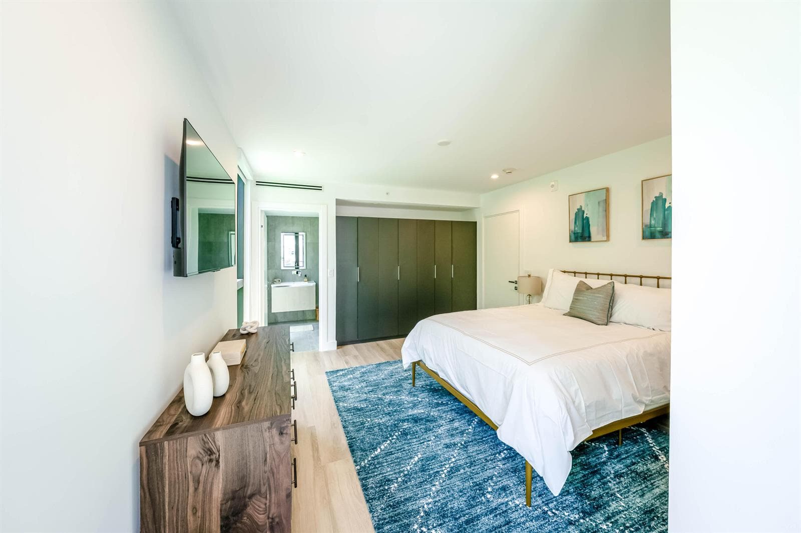 1930 Bay Drive, Miami Beach FL 33141 — 30