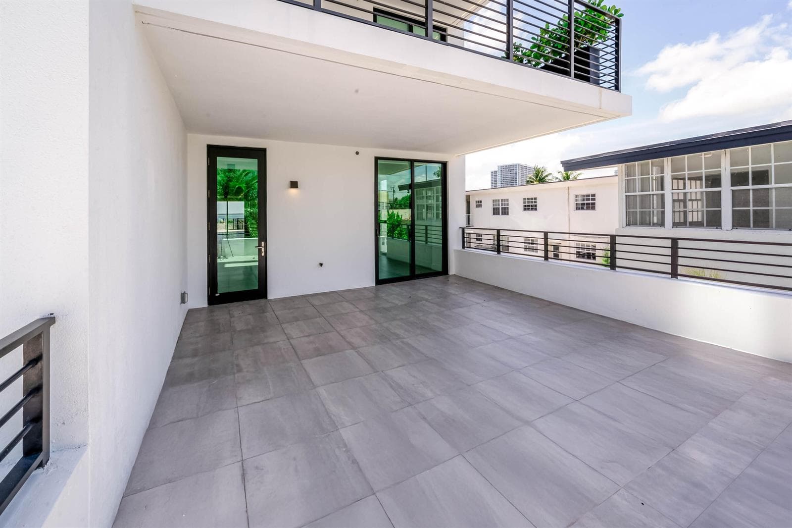 1930 Bay Drive, Miami Beach FL 33141 — 61