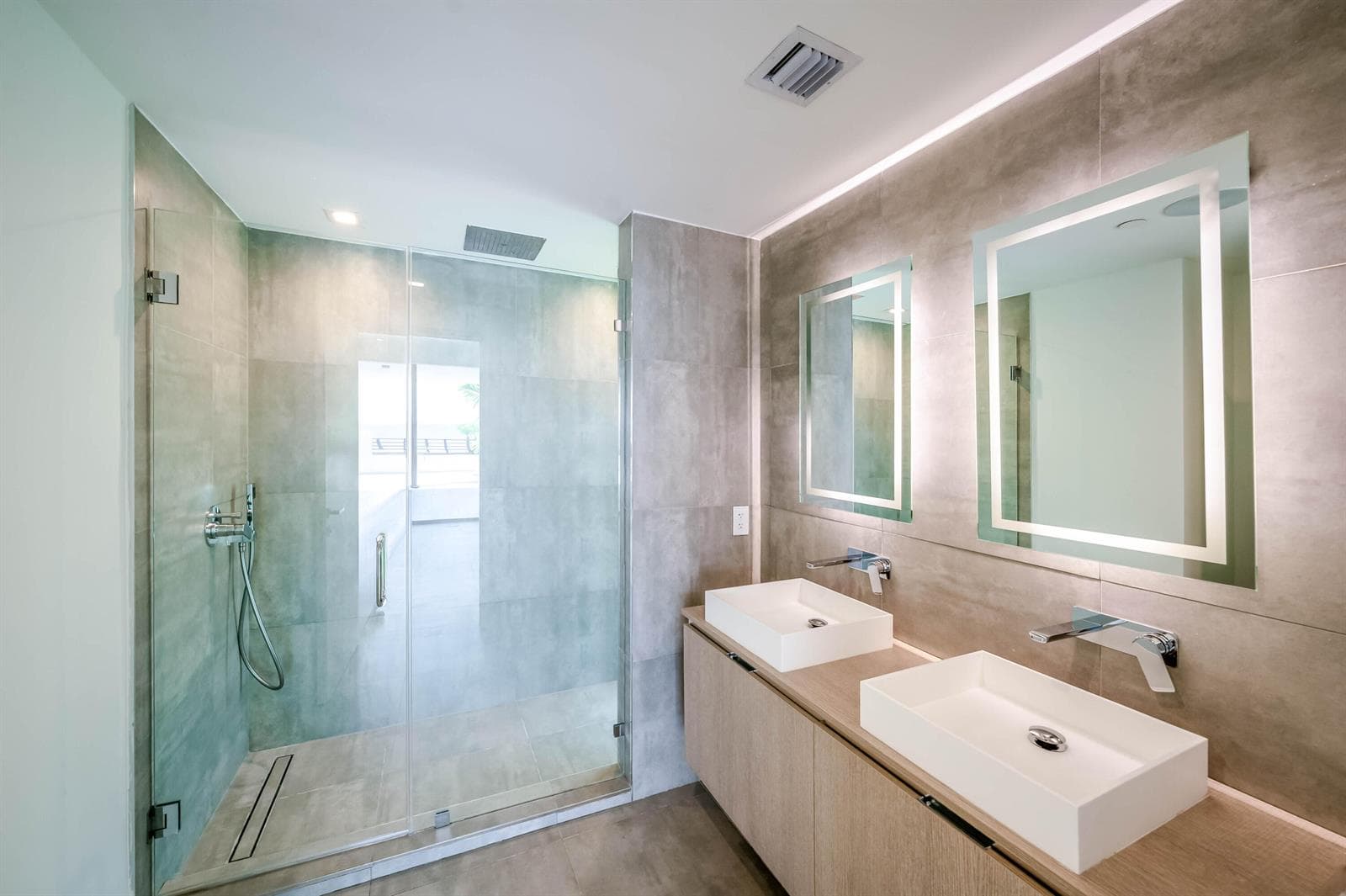 1930 Bay Drive, Miami Beach FL 33141 — 54