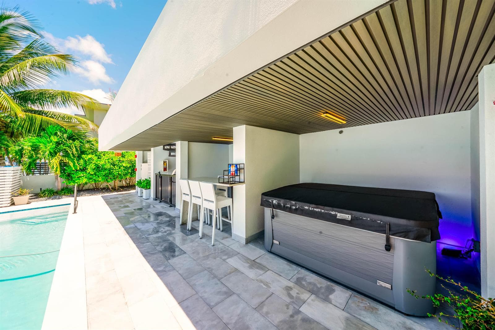 1930 Bay Drive, Miami Beach FL 33141 — 48