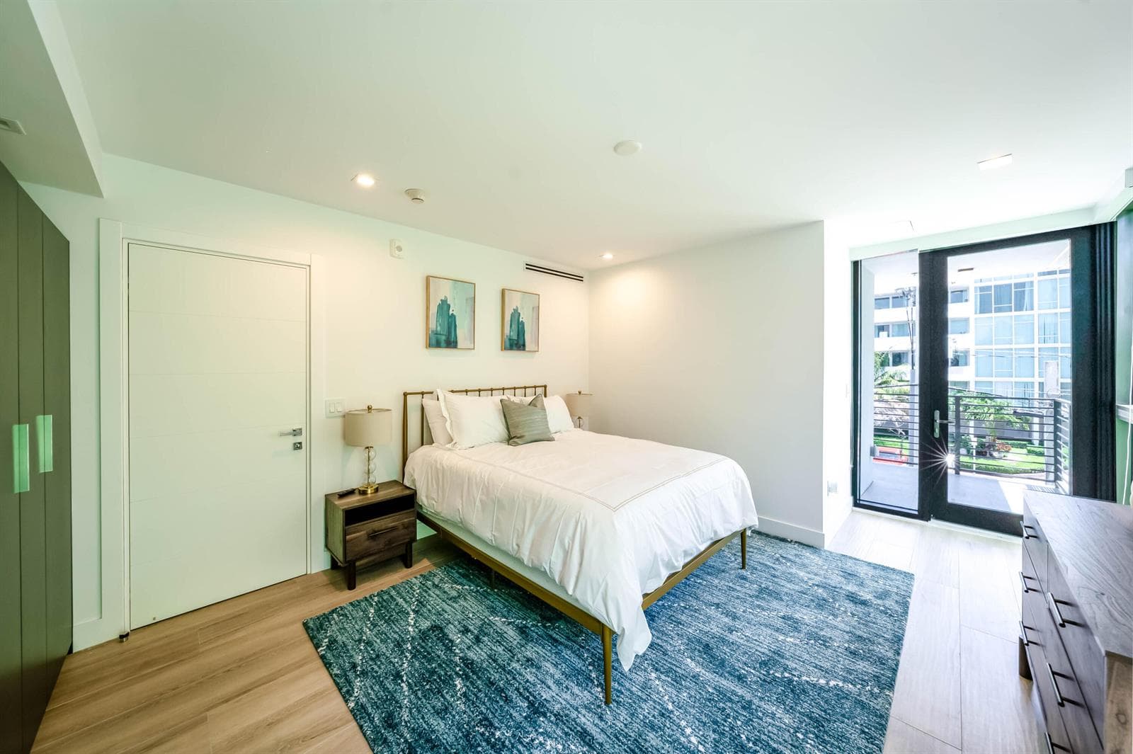 1930 Bay Drive, Miami Beach FL 33141 — 29