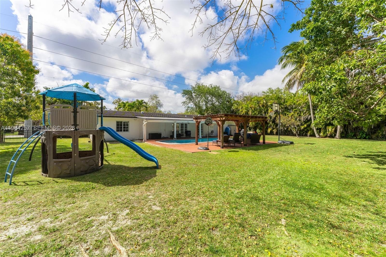 12945 SW 82nd Ave, Pinecrest FL 33156 — 26
