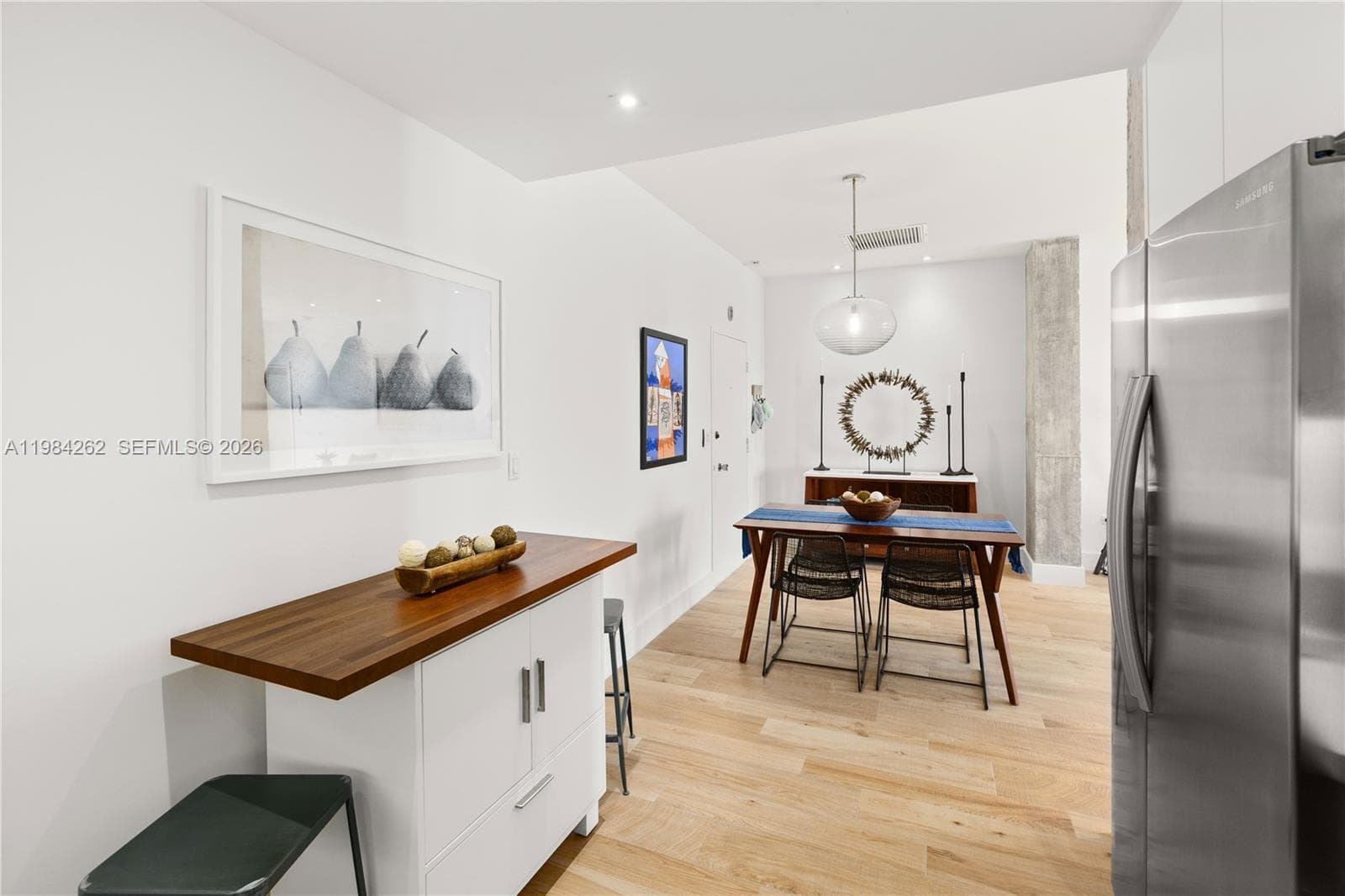 5555 Collins Ave # 17J, Miami Beach FL 33140 — 6