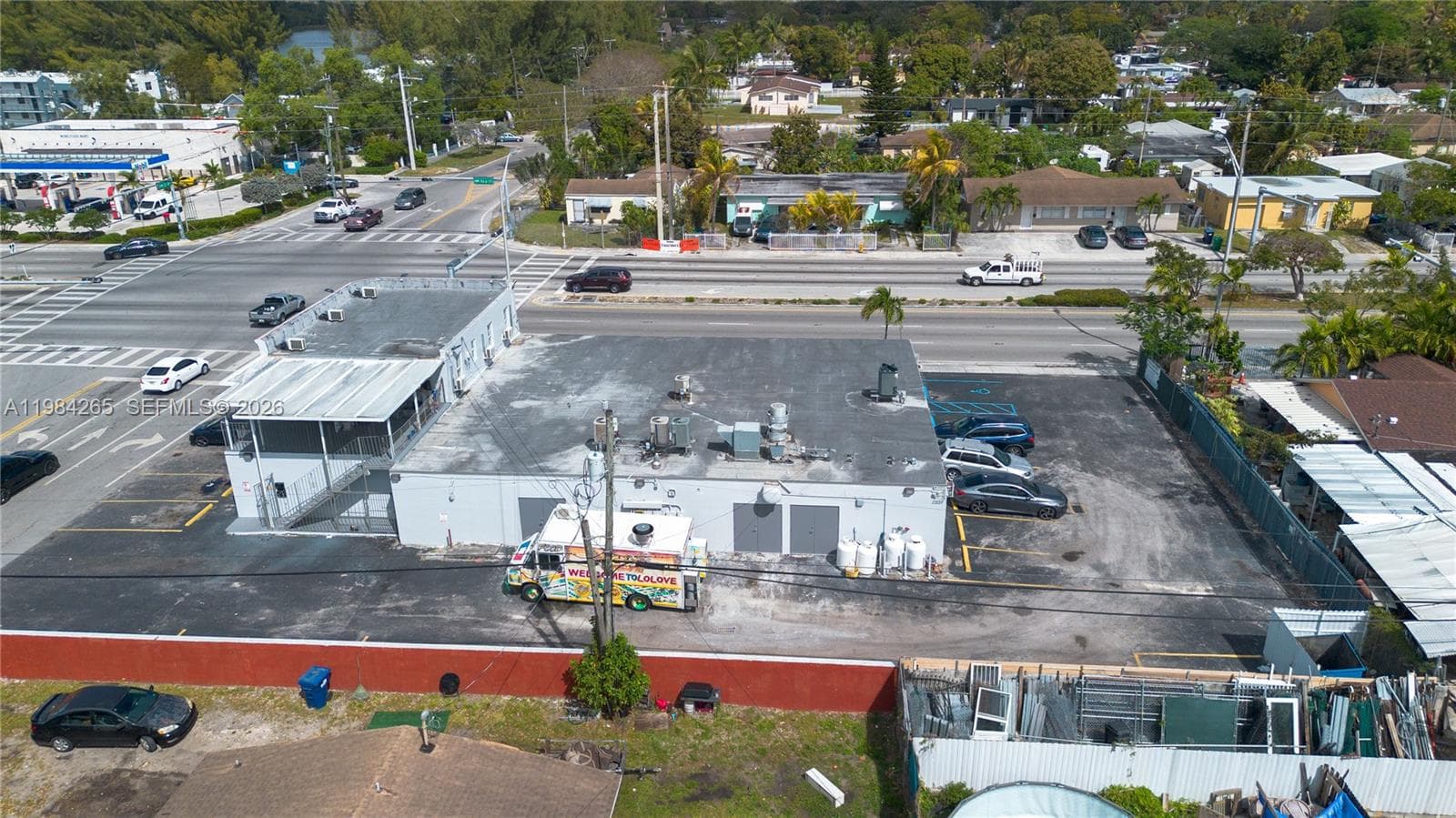 1186 NW 103rd St, Miami FL 33150 — 4