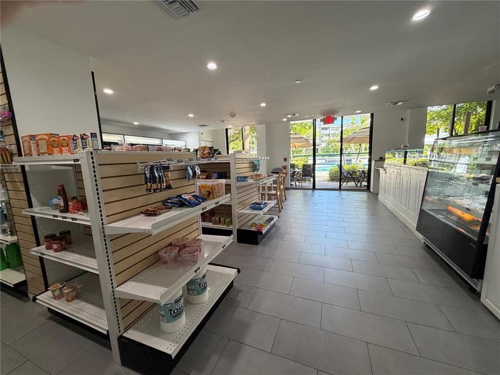 3300 NE 192 Street # 1901, Aventura FL 33180 — 12