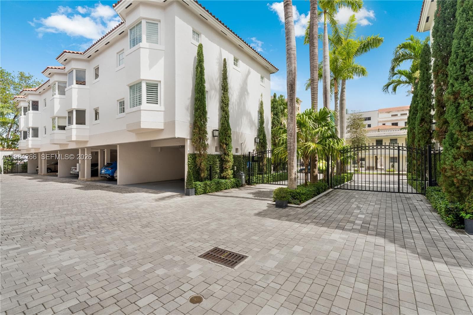 261 Navarre Ave # 1, Coral Gables FL 33134 — 1