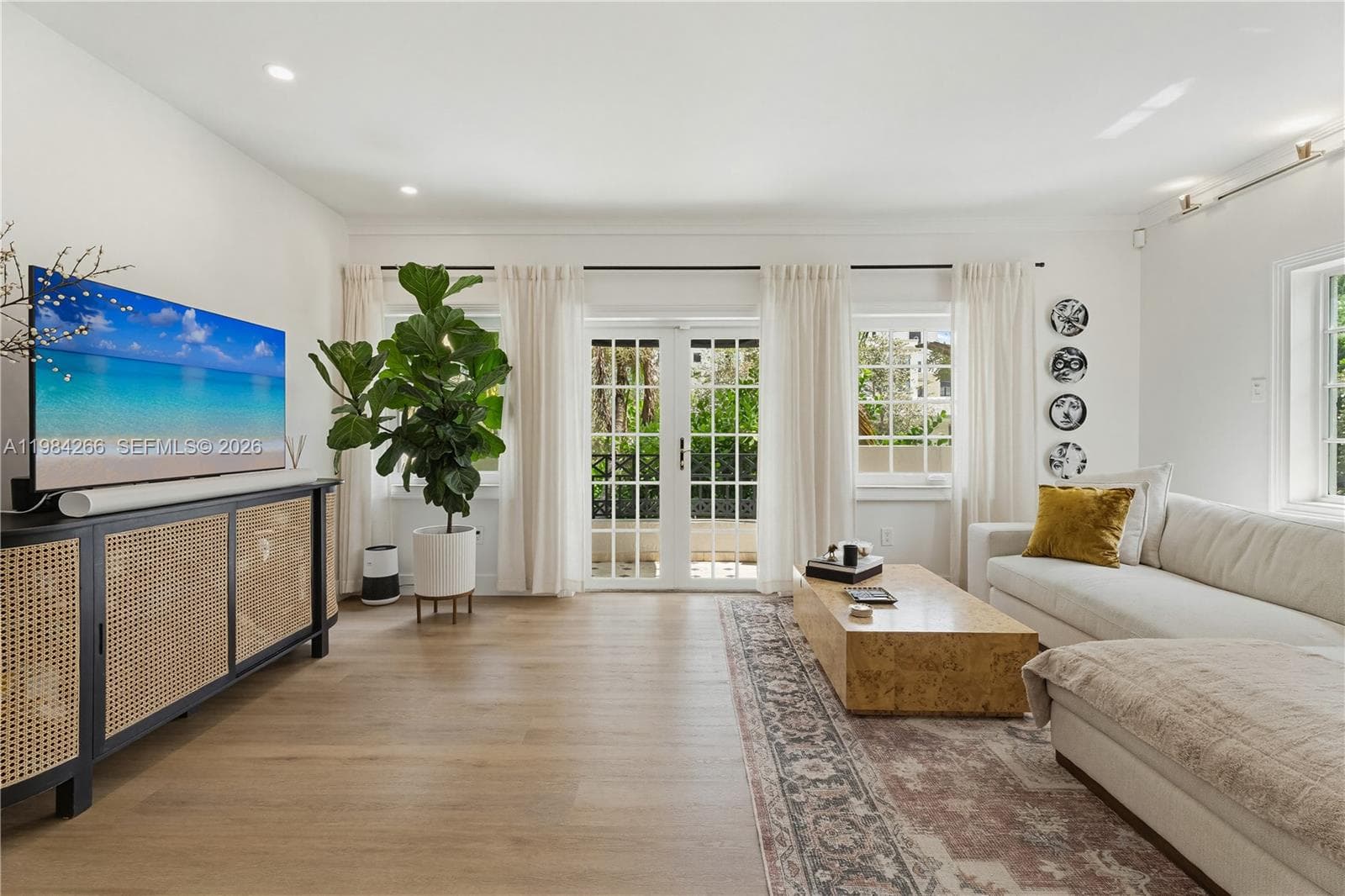 261 Navarre Ave # 1, Coral Gables FL 33134 — 9