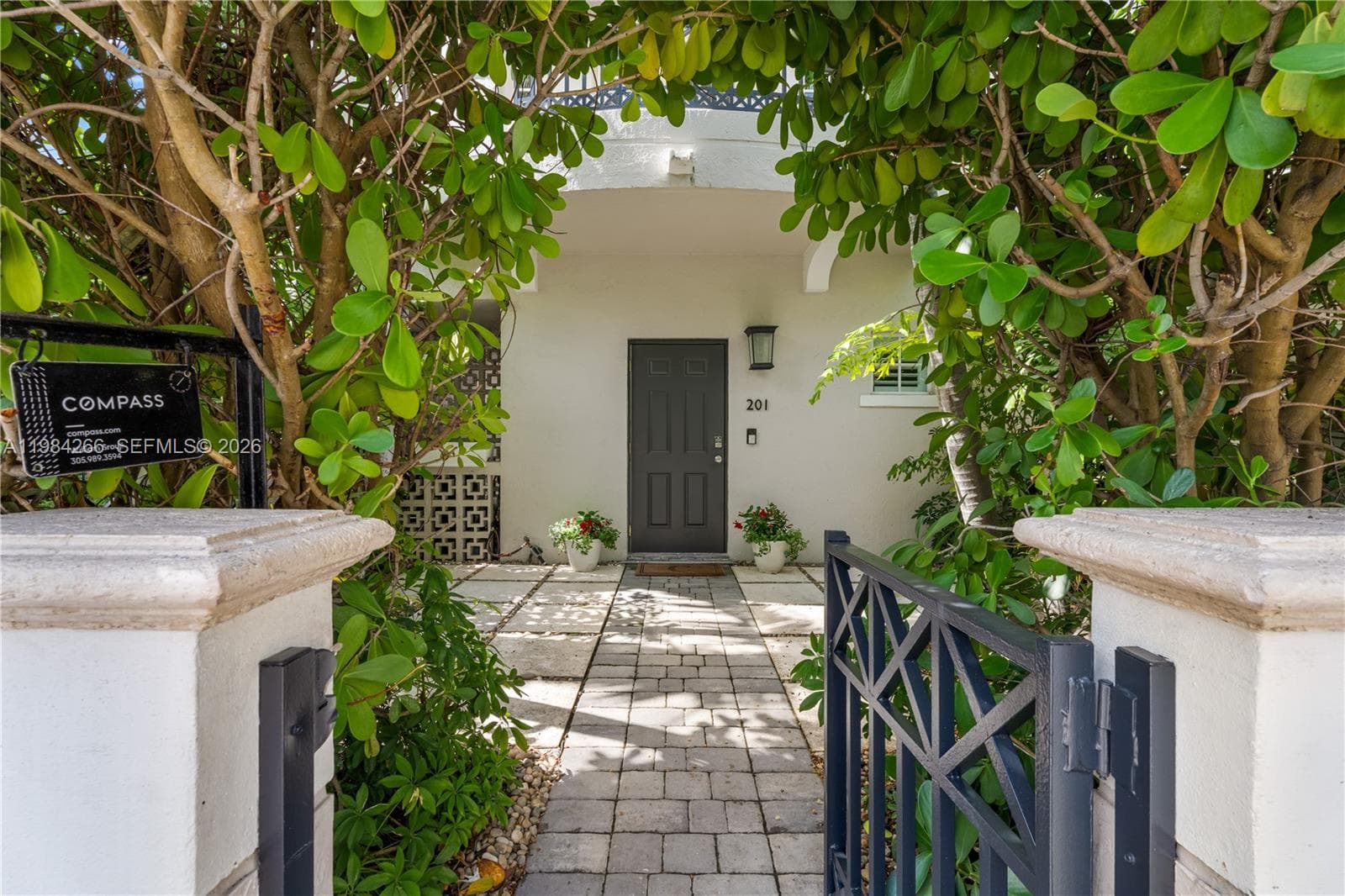 261 Navarre Ave # 1, Coral Gables FL 33134 — 33