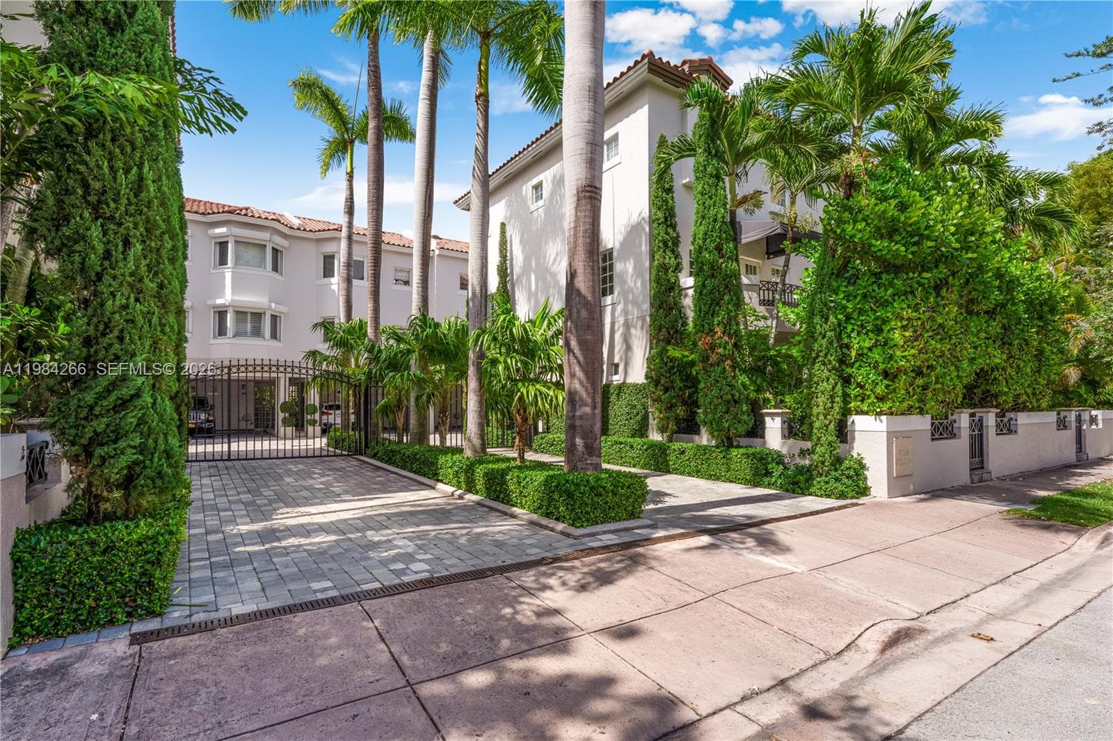 261 Navarre Ave # 1, Coral Gables FL 33134 — 37