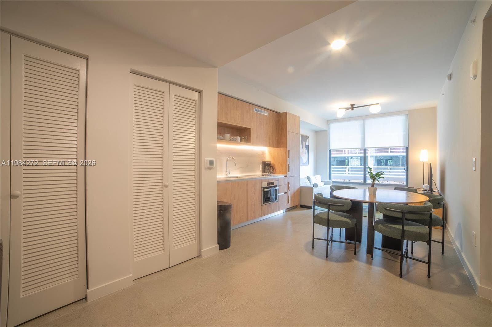11 NE 6TH # 1403, Miami FL 33132 — 9