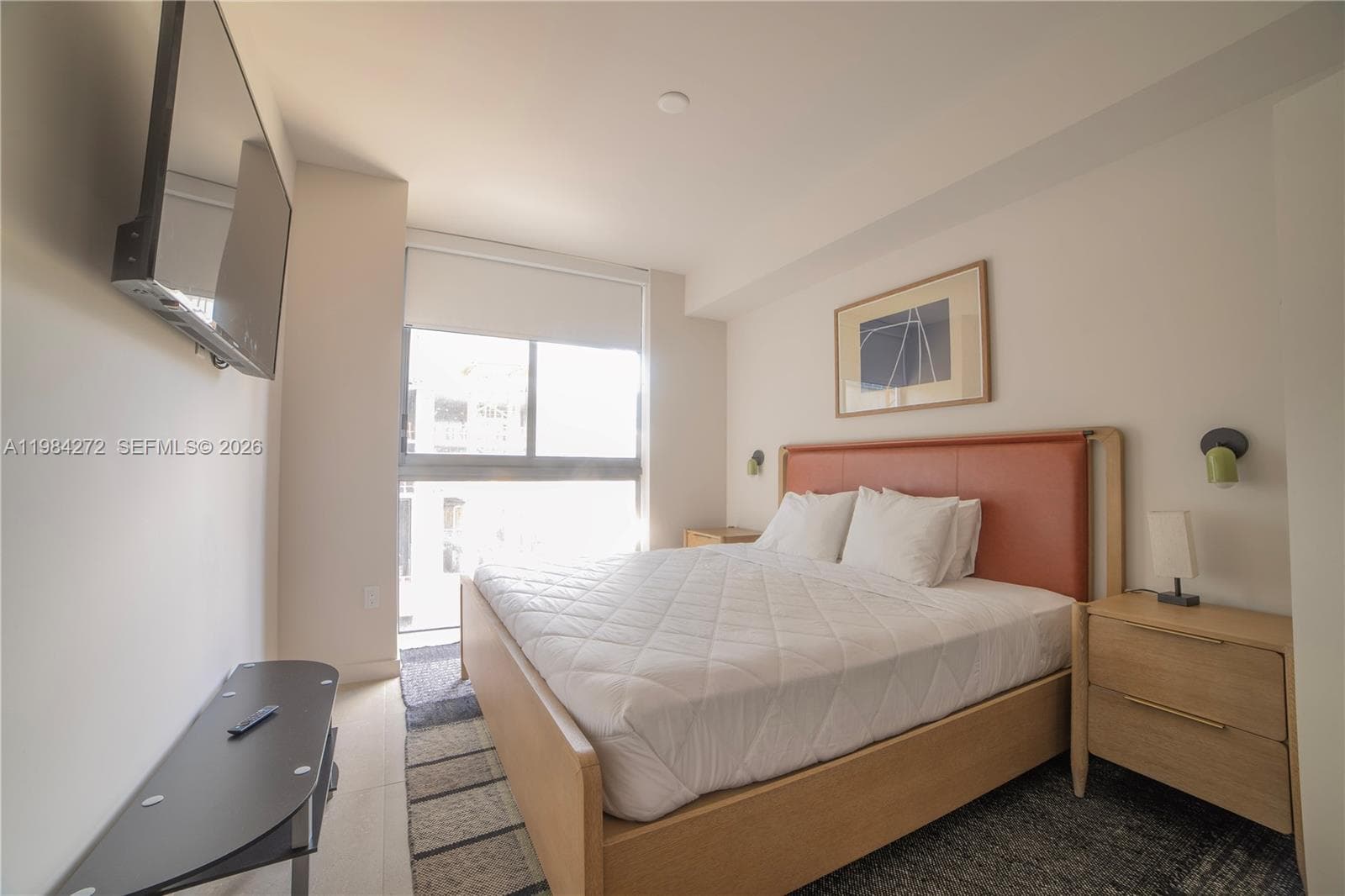 11 NE 6TH # 1403, Miami FL 33132 — 10