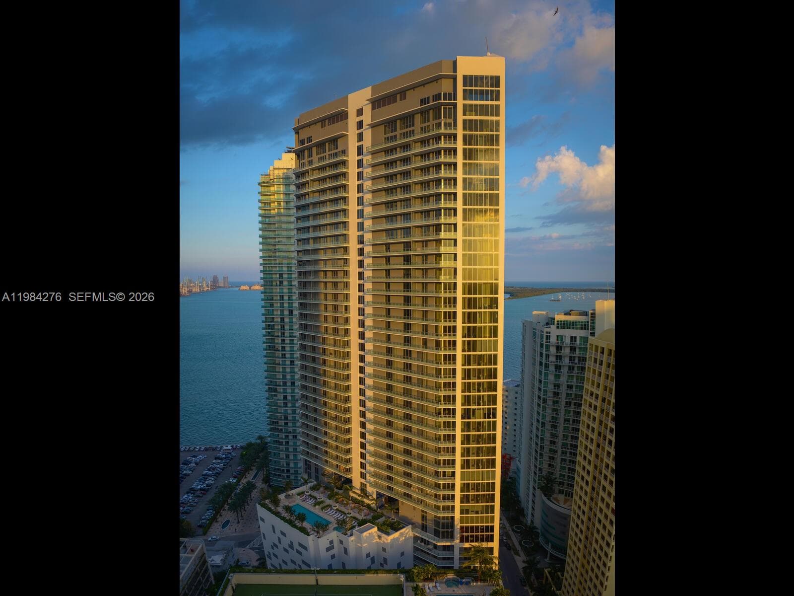 1300 Brickell Bay Dr # 3804, Miami FL 33131 — 69