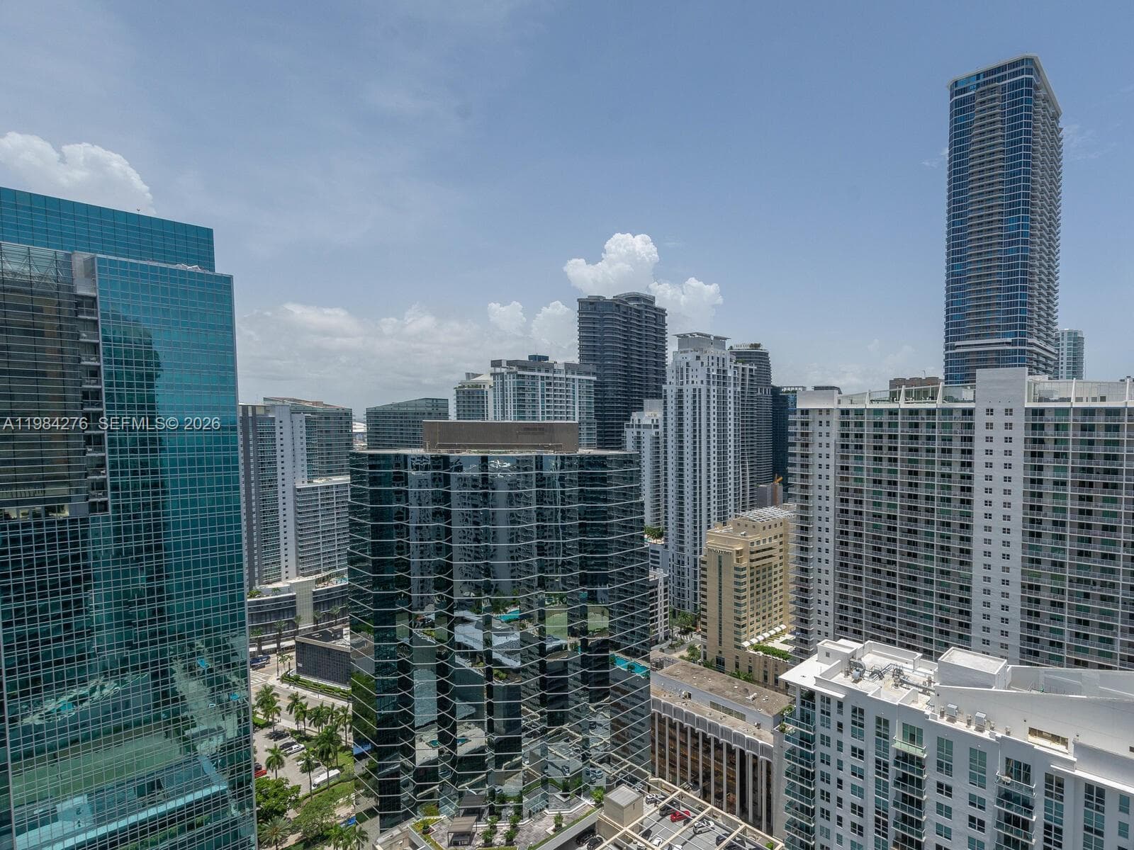 1300 Brickell Bay Dr # 3804, Miami FL 33131 — 33