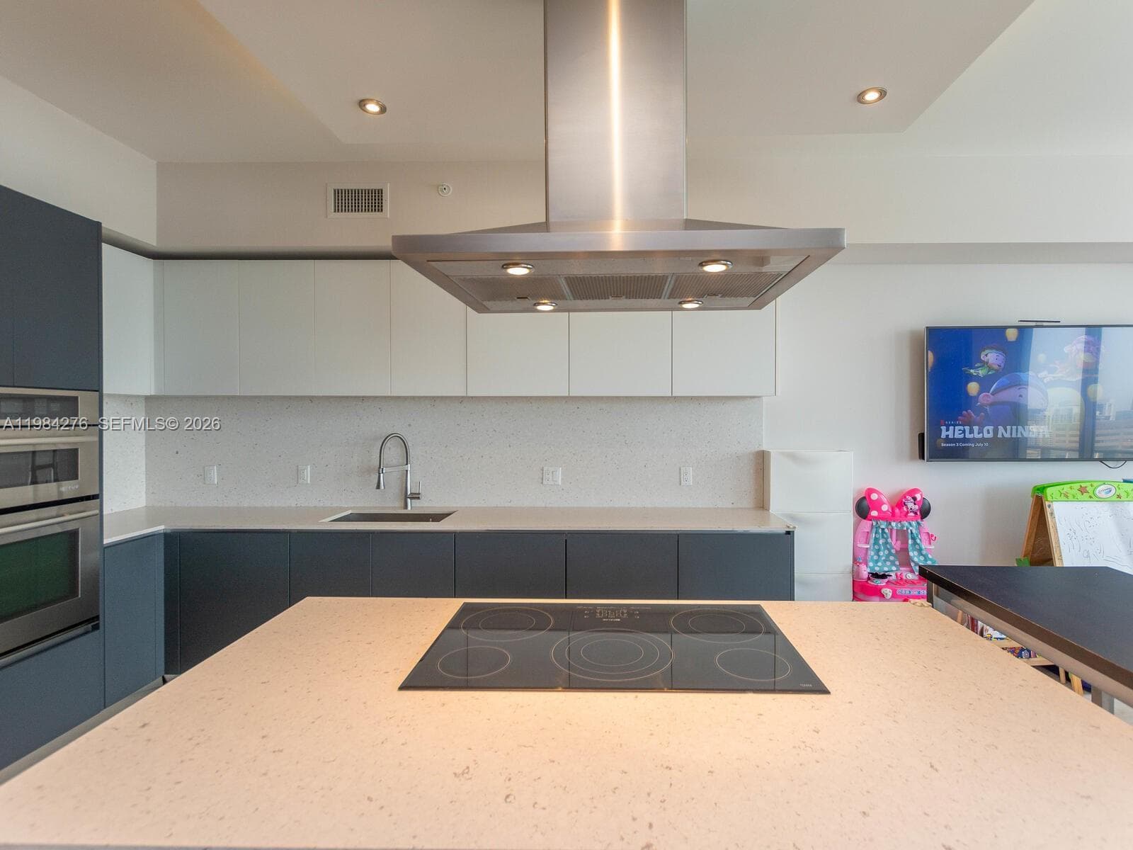 1300 Brickell Bay Dr # 3804, Miami FL 33131 — 19