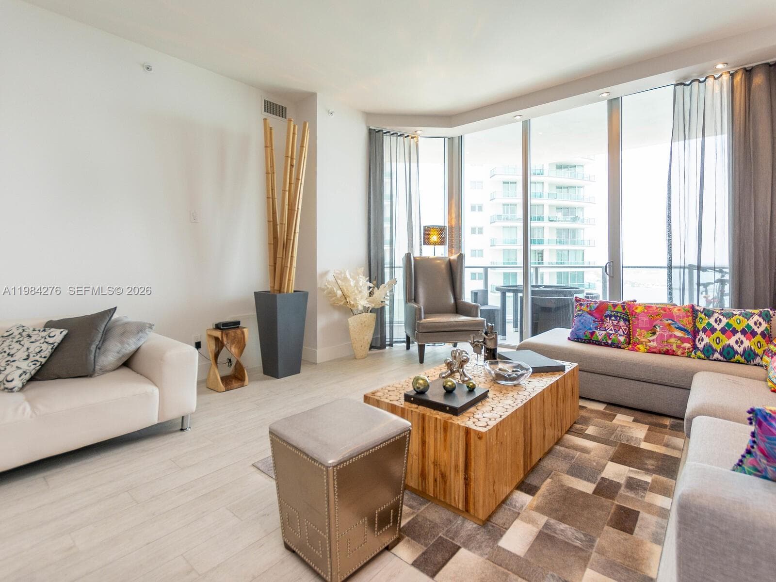 1300 Brickell Bay Dr # 3804, Miami FL 33131 — 4