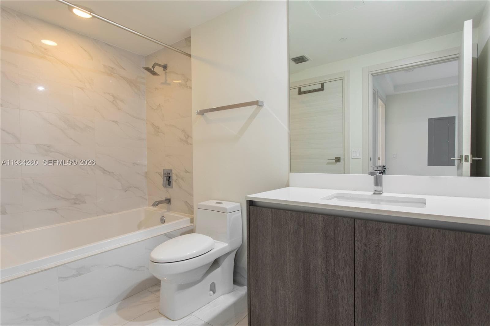 801 S Miami Ave # 1609, Miami FL 33130 — 13
